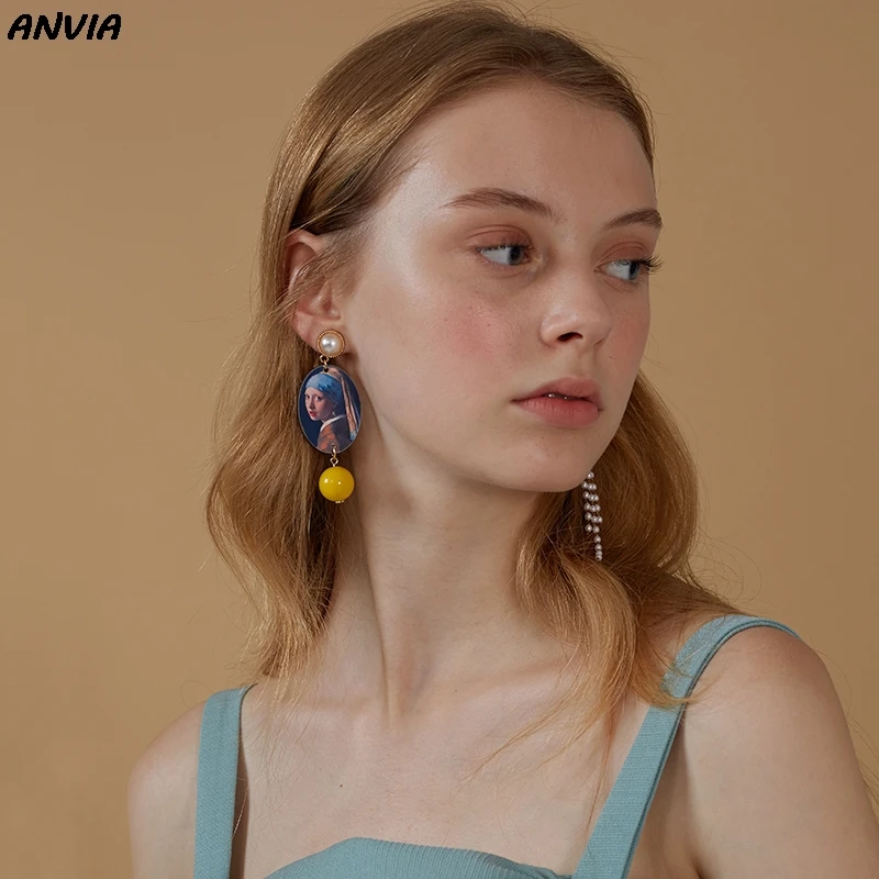 Oil Painting Girl With A Pearl Earring Long Cute Irregular Tassel Earrings For Women Girls Birthday Gift Wholesale Jewelry
Oil Painting Girl With A Pearl Earring Long Cute Irregular Tassel Earrings For Women Girls Birthday Gift Wholesale Jewelry