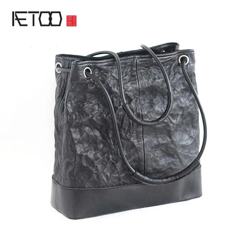 AETOO Brand The new retro tanned sheepskin and the first layer of cowhide handbags women casual fold leather handbag large bag
AETOO Brand The new retro tanned sheepskin and the first layer of cowhide handbags women casual fold leather handbag large bag
