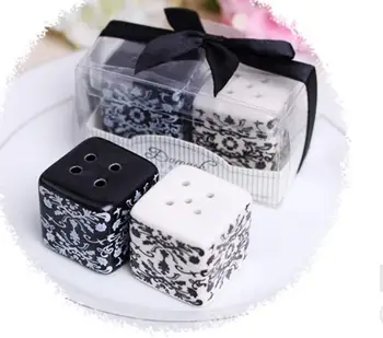 New "Damask" Ceramic Salt and Pepper Shakers Pepper Pot Caste Shaker Salt Seasoning Pot Wedding Gift
New "Damask" Ceramic Salt and Pepper Shakers Pepper Pot Caste Shaker Salt Seasoning Pot Wedding Gift