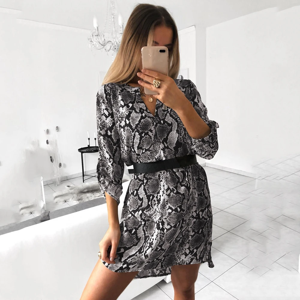 Spring Women Dress Sexy Serpentine Print Ruffled Hem Long Sleeve Party Dress Casual Dresses 2019 Summer D20
Spring Women Dress Sexy Serpentine Print Ruffled Hem Long Sleeve Party Dress Casual Dresses 2019 Summer D20