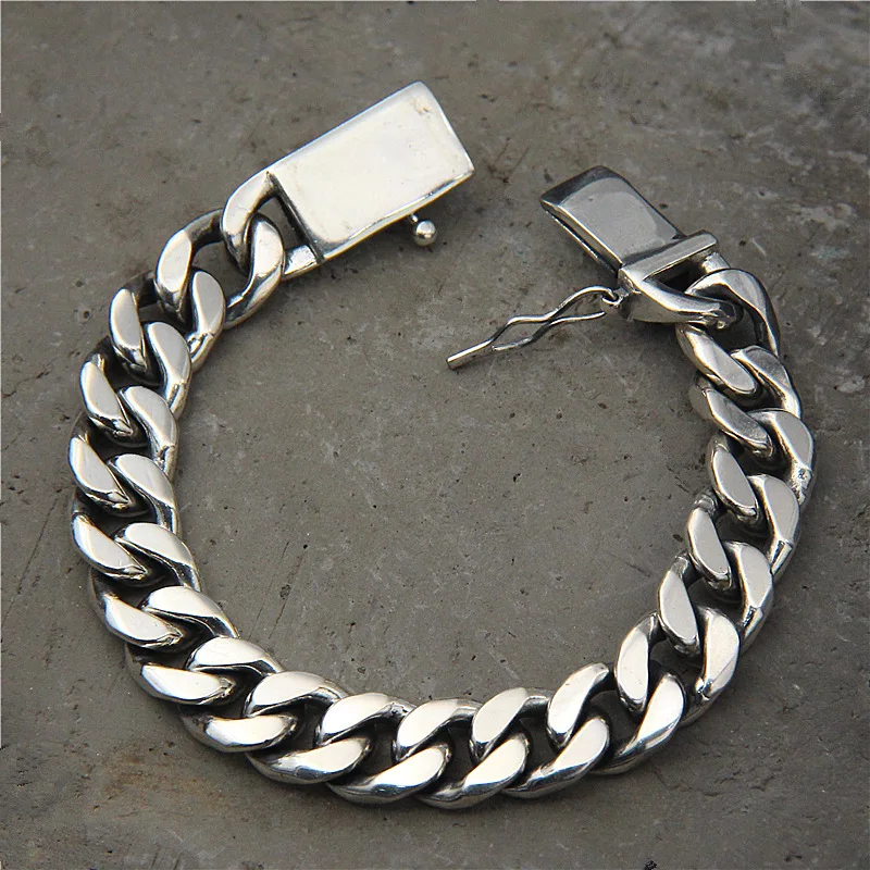 Vintage S925 Whip Chain Rock Punk Bracelet Male Sterling Silver Domineering Fashion European And American Personality Jewelry 
Vintage S925 Whip Chain Rock Punk Bracelet Male Sterling Silver Domineering Fashion European And American Personality Jewelry