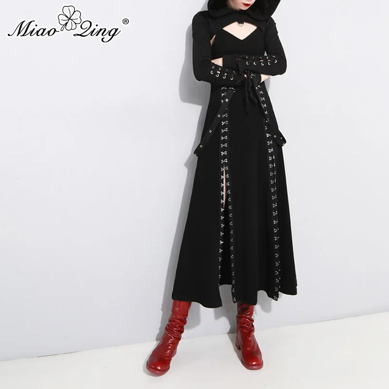 MIAOQING 2018 Metal Split Punk Goth Long Dress for Women Patry V Neck Backless Sexy Bandage Dress Black Ladies Dresses Clothes
MIAOQING 2018 Metal Split Punk Goth Long Dress for Women Patry V Neck Backless Sexy Bandage Dress Black Ladies Dresses Clothes