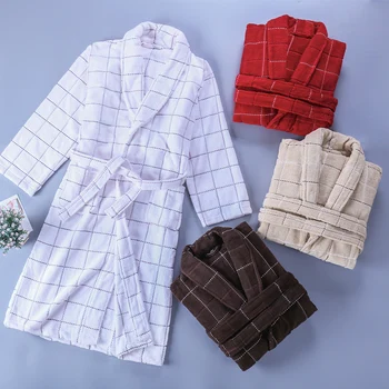 Bathrobe Women Winter Men Robe Thick Long Male Towel Fleece Excellent Pajamas Nightgown Sleepwear Soft bridesmaid kimono robe
Bathrobe Women Winter Men Robe Thick Long Male Towel Fleece Excellent Pajamas Nightgown Sleepwear Soft bridesmaid kimono robe
