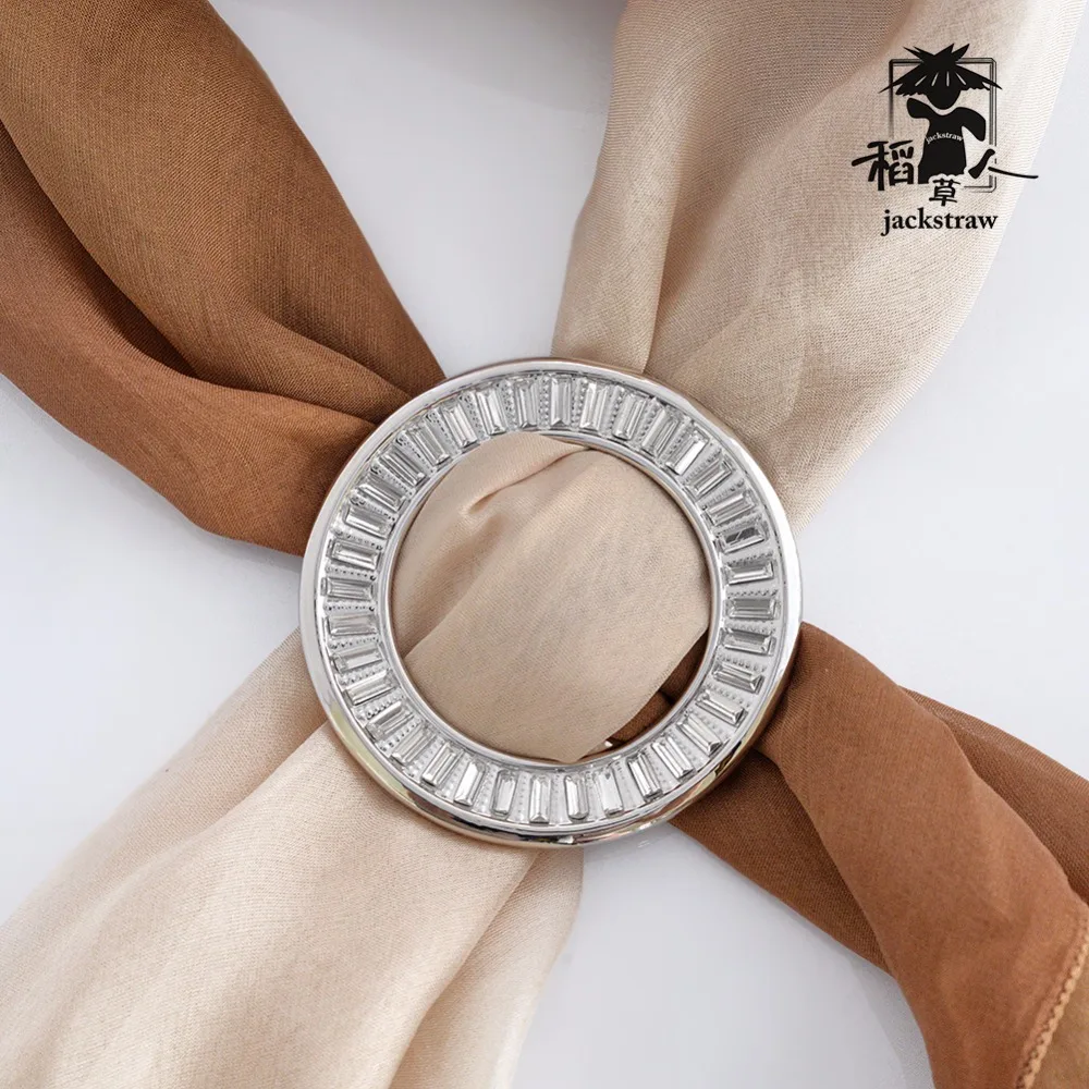 Jackstraw ornaments high quality classic pure copper ultra thick genuine gold electroplating H three ring ring silk scarf buckle
Jackstraw ornaments high quality classic pure copper ultra thick genuine gold electroplating H three ring ring silk scarf buckle