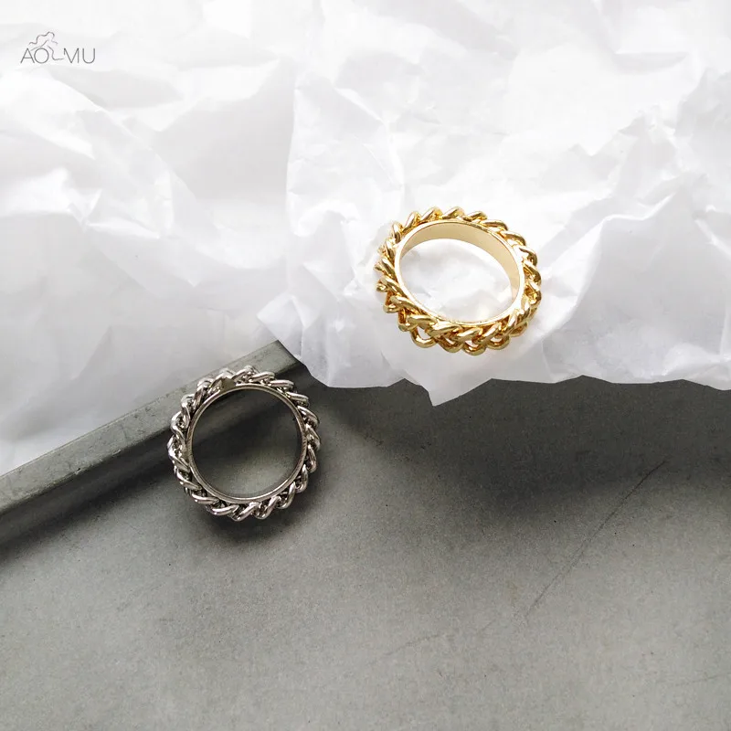 AOMU Simple Creative European And American Geometric Round Irregular Multilayer Ring for Women Gifts Party Wedding Jewelry
AOMU Simple Creative European And American Geometric Round Irregular Multilayer Ring for Women Gifts Party Wedding Jewelry