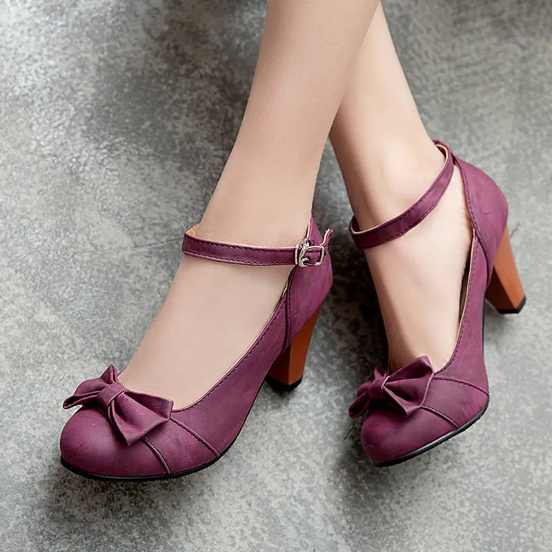 YMECHIC 2019 Vintage Ankle Strap Spike High Heels Daily Party Ladies Shoes Plus Size Lolita Bowtie High Heel Pumps Women Heels
YMECHIC 2019 Vintage Ankle Strap Spike High Heels Daily Party Ladies Shoes Plus Size Lolita Bowtie High Heel Pumps Women Heels