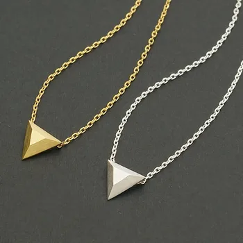 Fashion three pyramid pendant necklace, three-dimensional tetrahedron geometry pendant necklaces
Fashion three pyramid pendant necklace, three-dimensional tetrahedron geometry pendant necklaces