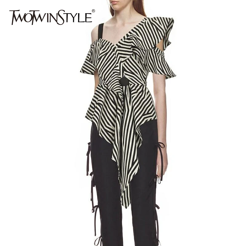 TWOTWINSTYLE Striped Irregular Shirt Female Off Shoulder Ruffles Short Sleeve High Waist Asymmetrical Blouse 2019 Summer Sexy
TWOTWINSTYLE Striped Irregular Shirt Female Off Shoulder Ruffles Short Sleeve High Waist Asymmetrical Blouse 2019 Summer Sexy