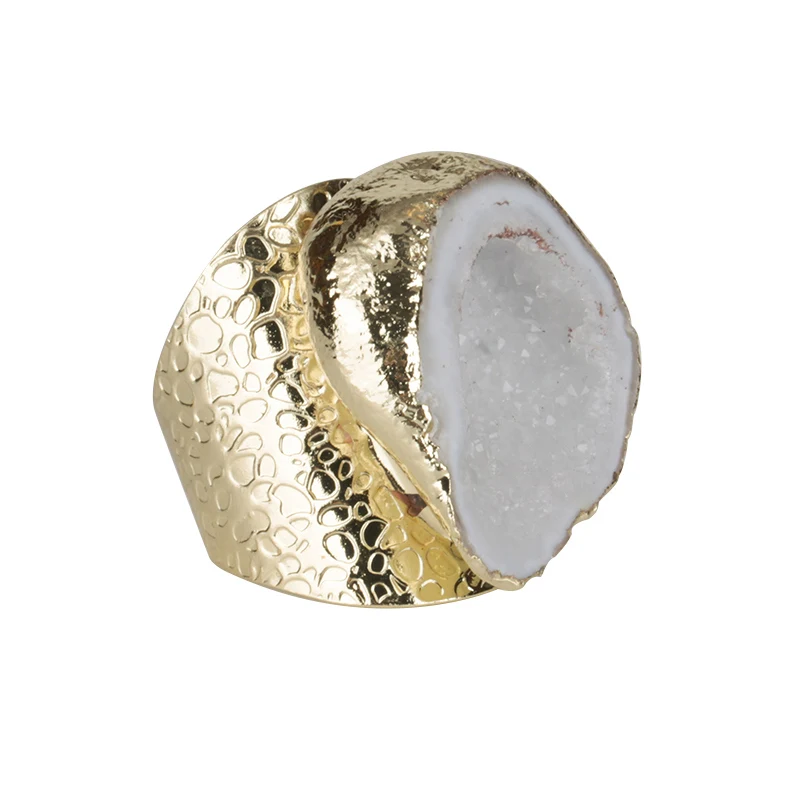 Pure Gold Color Rough Raw White Clear Geode Quartz Crystal Stone Slice Bead Charm Adjustable Open Hammered Ring Cuff for Women
Pure Gold Color Rough Raw White Clear Geode Quartz Crystal Stone Slice Bead Charm Adjustable Open Hammered Ring Cuff for Women