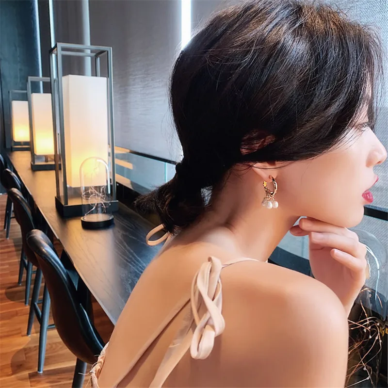 Fashion Handmade Pearl Round Women's Earrings Unique Korea Earrings Wedding Trendy Dangle Jewelry ETD28 (1)