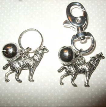 Hot (Howlin 'Wolf) Enamel Anti-Theft Purse Bell Wolf Charm Pendant Decorative Key Chain Ring Keychain Gifts D298
Hot (Howlin 'Wolf) Enamel Anti-Theft Purse Bell Wolf Charm Pendant Decorative Key Chain Ring Keychain Gifts D298