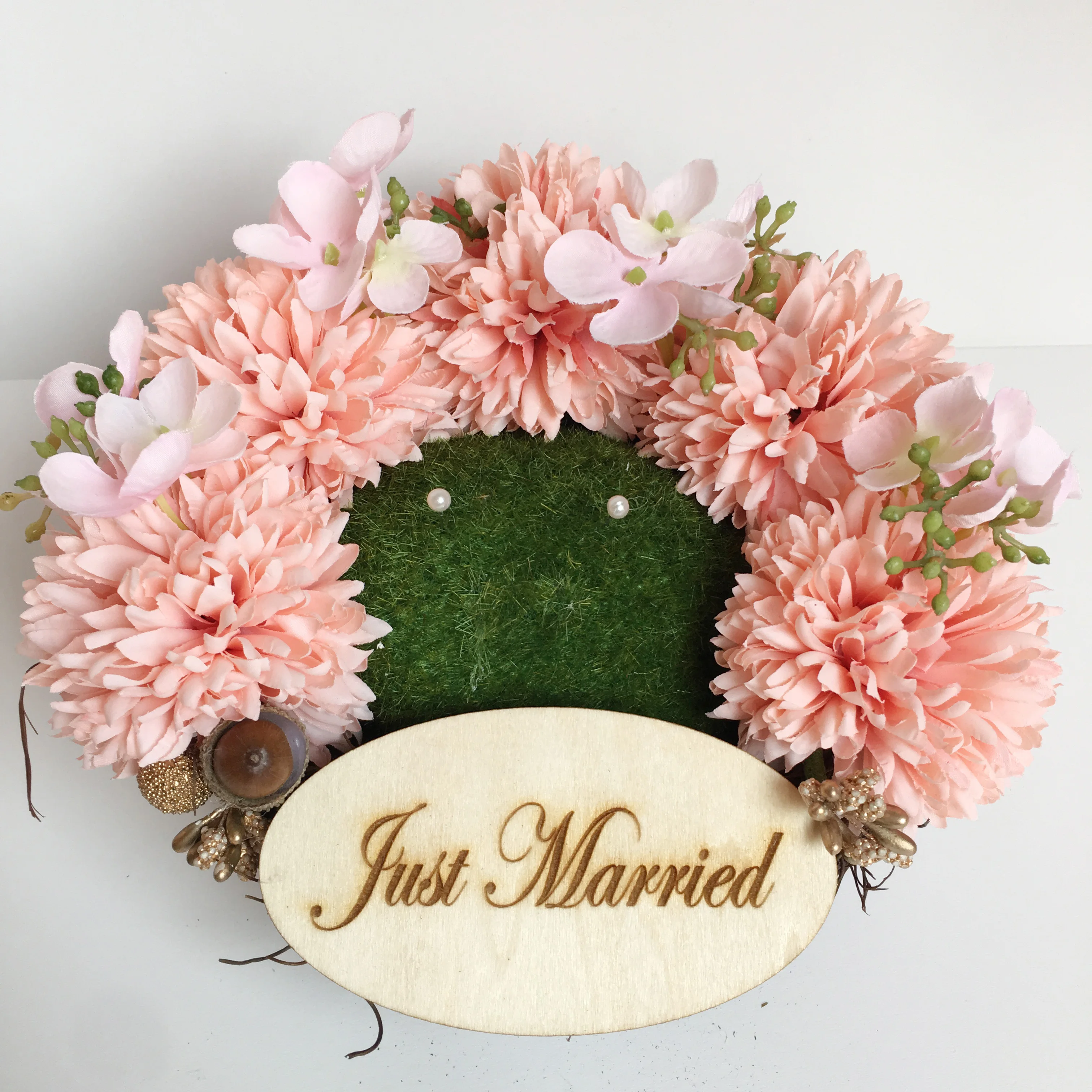 1pcs lot Custom name Forest Rustic Pink flower Nest Ring holder Engagement photo props Wedding Marriage Ring bearer Pillow
1pcs lot Custom name Forest Rustic Pink flower Nest Ring holder Engagement photo props Wedding Marriage Ring bearer Pillow