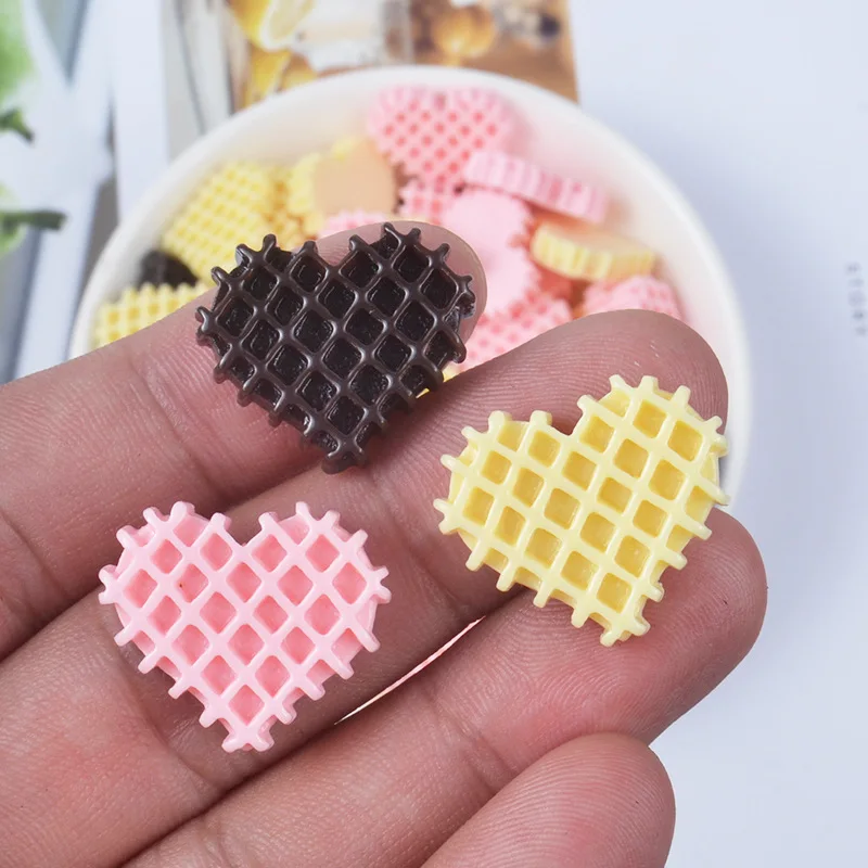50pcs/lot 22X19mm Cute Resin Heart-Shaped Biscuit Food Cabochon For Scrapbooking Craft Embellishment Mobile Decoration
50pcs/lot 22X19mm Cute Resin Heart-Shaped Biscuit Food Cabochon For Scrapbooking Craft Embellishment Mobile Decoration