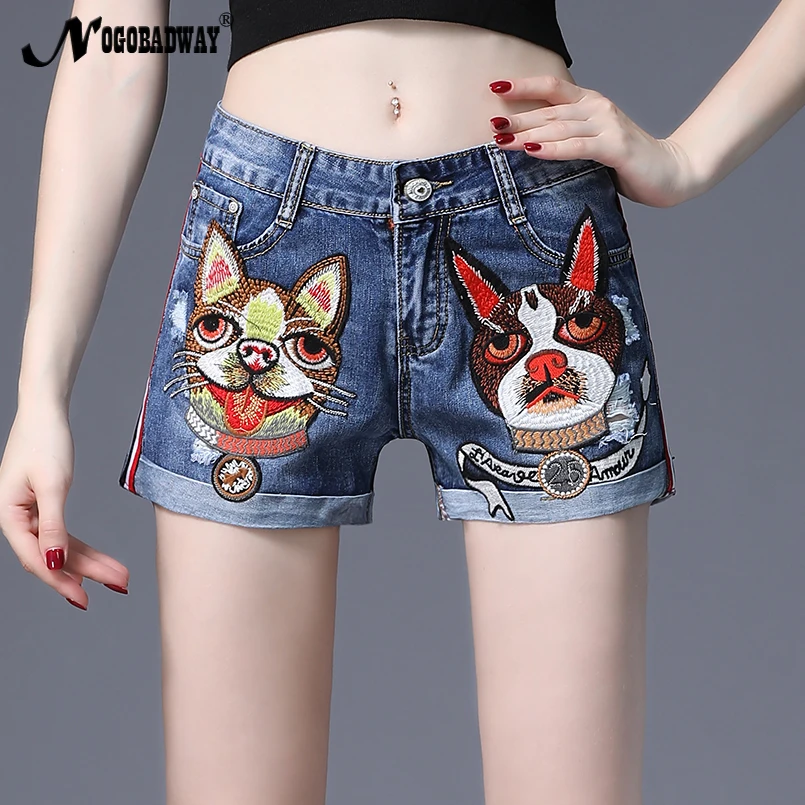 Embroidery Women Jeans Shorts Summer 2019 Mini Short Denim Shorts Low Waist Slim Sexy Fashion Casual Stripe Bottom Hot Femme New
Embroidery Women Jeans Shorts Summer 2019 Mini Short Denim Shorts Low Waist Slim Sexy Fashion Casual Stripe Bottom Hot Femme New