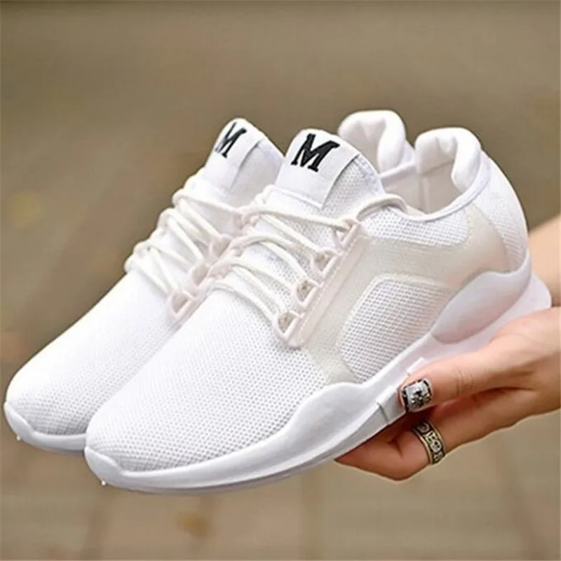 Women's shoes 2018 autumn new couple small white shoes soft bottom Sneakers shoes with students movement shoes size 35-43
Women's shoes 2018 autumn new couple small white shoes soft bottom Sneakers shoes with students movement shoes size 35-43