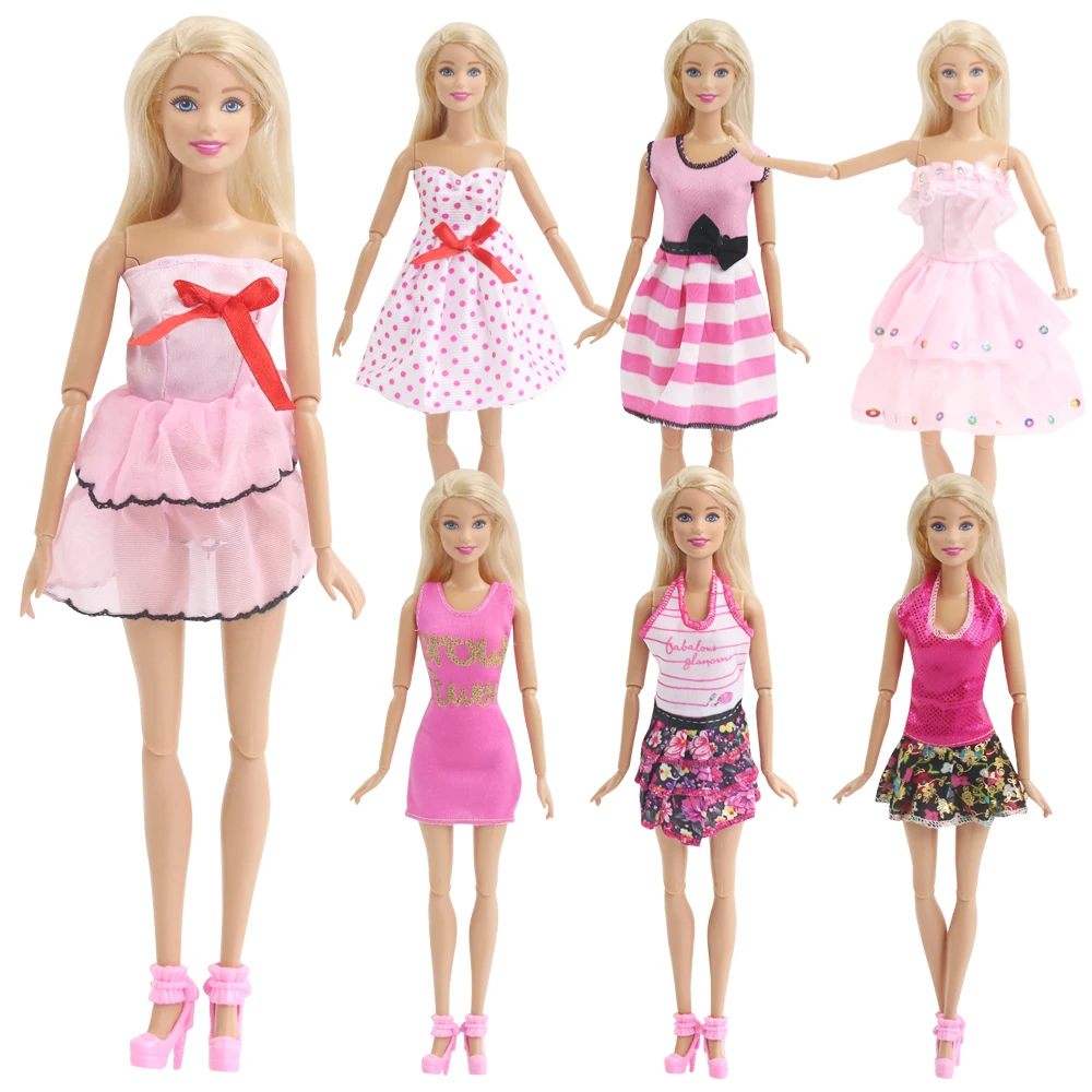 2019 New Top Fashion Doll Clothes Girl Dress Daily Shirt Pants Skirt Party Gown Cloth For Barbies Doll Accessories Toy Gift Kids
2019 New Top Fashion Doll Clothes Girl Dress Daily Shirt Pants Skirt Party Gown Cloth For Barbies Doll Accessories Toy Gift Kids