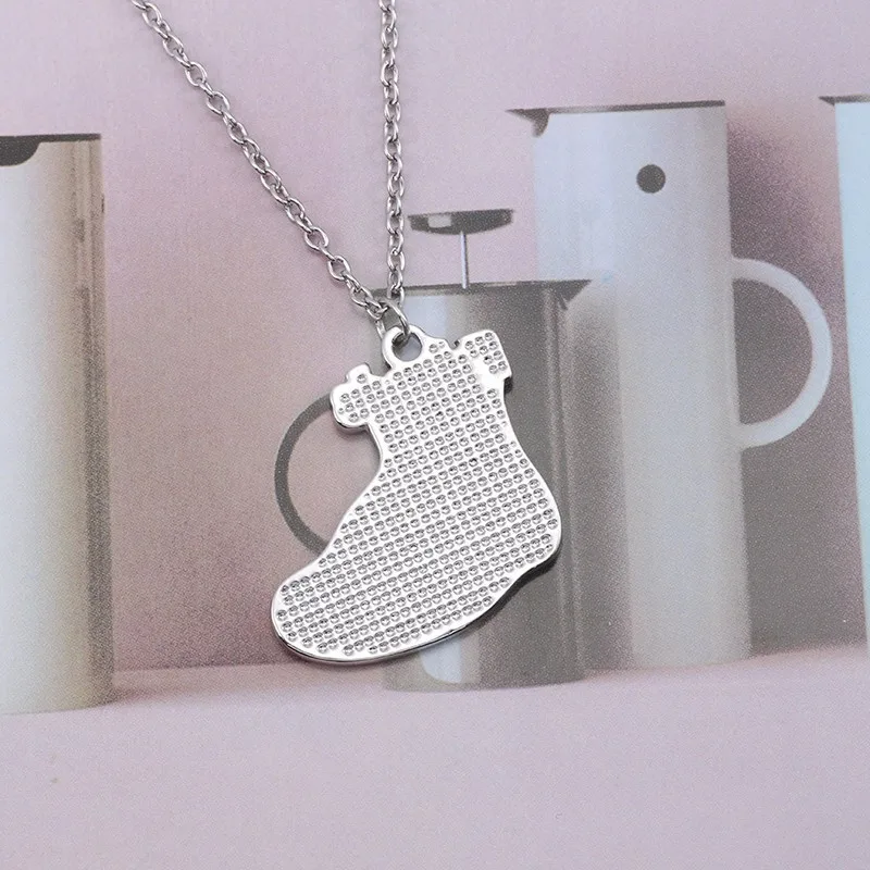 2pcs-Bff-Basketball-Shoes-Pendant-Necklace-Women-Best-Friends-Friendship-Necklaces-Fashion-Christmas-Jewelry-Gifts-Bijoux (4)
