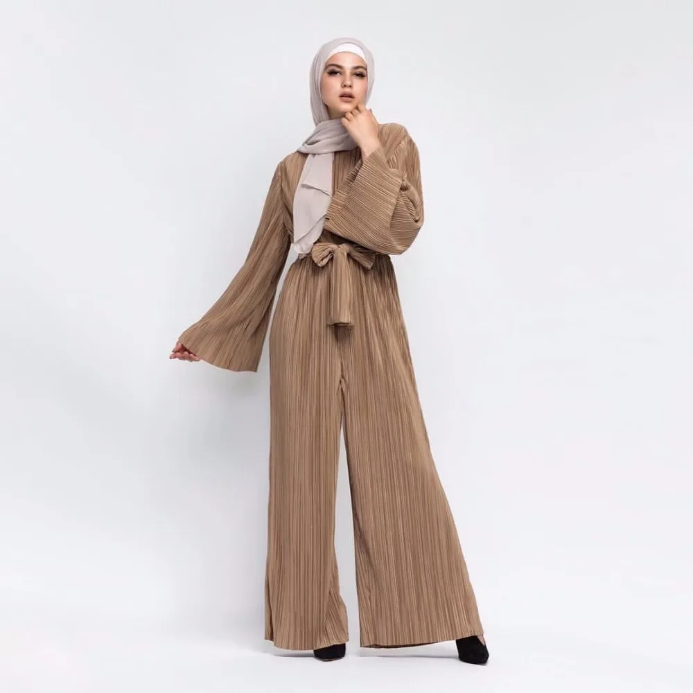 Women Muslim Jumpsuit Flare Sleeve Long Wide Leg Trouser 1 Piece Set Pleated Islamic Clothing Solid Rompers Womens Jumpsuit
Women Muslim Jumpsuit Flare Sleeve Long Wide Leg Trouser 1 Piece Set Pleated Islamic Clothing Solid Rompers Womens Jumpsuit