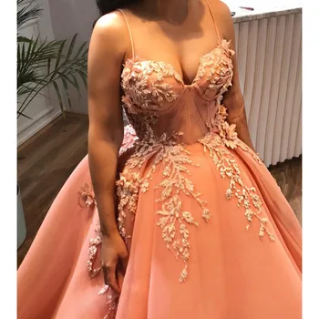 Saudi Arabic Peach Prom Dresses Delicate Appliques 3D Flower Beaded Prom Gowns Sweetheart Plus Size Lace Up Ball Gown
Saudi Arabic Peach Prom Dresses Delicate Appliques 3D Flower Beaded Prom Gowns Sweetheart Plus Size Lace Up Ball Gown