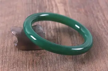 Special counters shipping new round of natural green agate bracelet transparent fashion wild
Special counters shipping new round of natural green agate bracelet transparent fashion wild