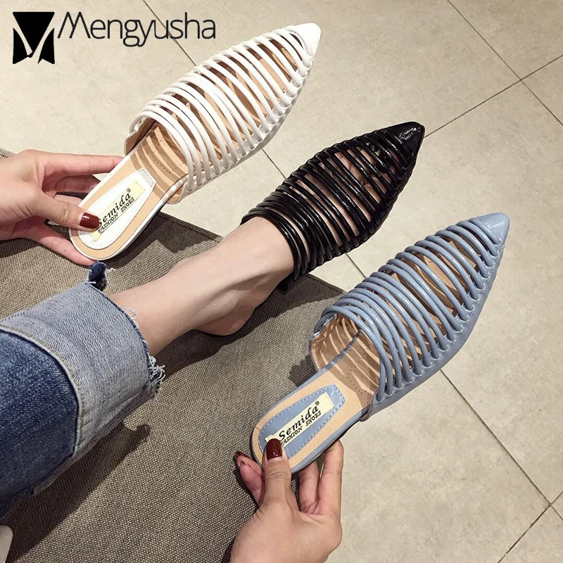 Roman Flipflops ladies narrow band summer beach pantoufles korean cut out breathable flat slipper modis pointy mules shoes woman
Roman Flipflops ladies narrow band summer beach pantoufles korean cut out breathable flat slipper modis pointy mules shoes woman
