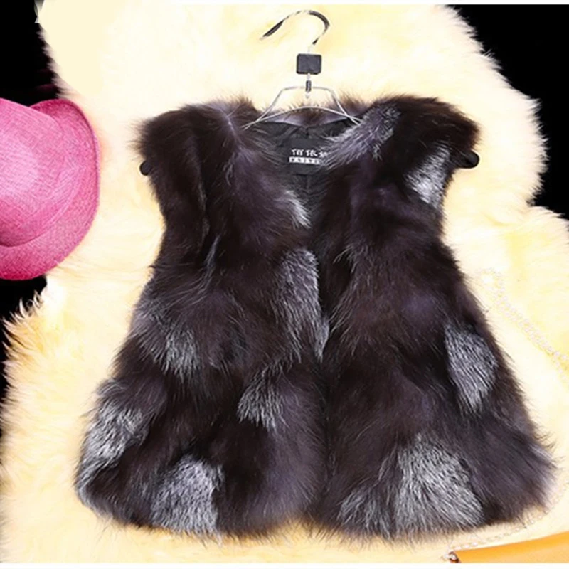 New 2019 Autumn Winter Women Fashion Natural Overcoat Real Silver Fox Fur Vest High-grade Cappa Coat Leisure Short Slim Vests
New 2019 Autumn Winter Women Fashion Natural Overcoat Real Silver Fox Fur Vest High-grade Cappa Coat Leisure Short Slim Vests