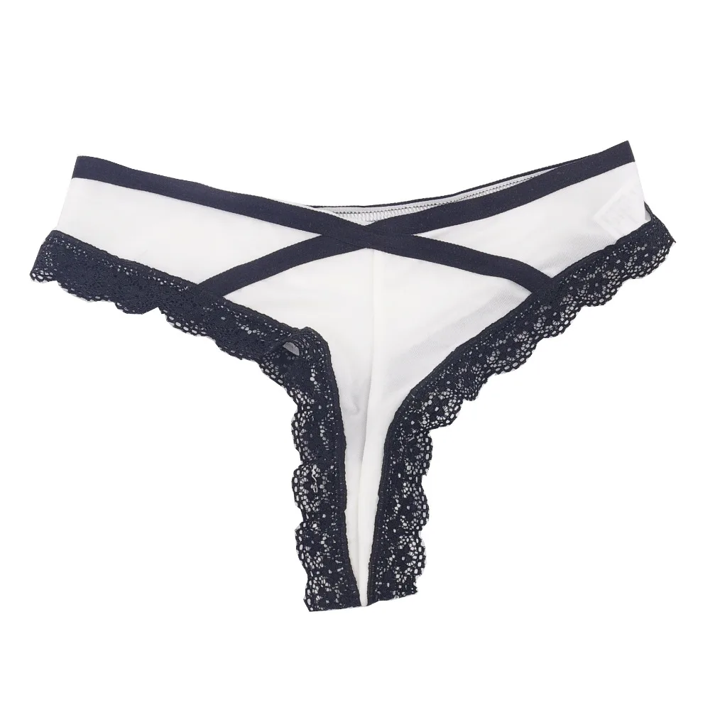 Лиза Энн төрт аяққа тұрып, қынапта әтешті сезінеді