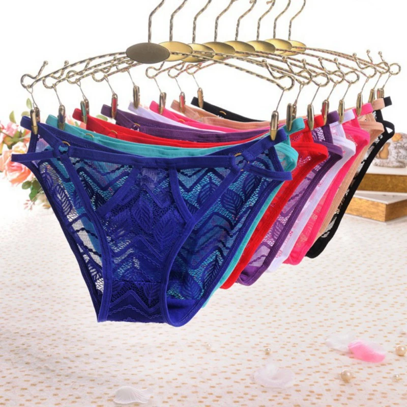 Women panties Sexy Lace Pearl Low-Waist G-String Hollow Underwear Solid Women Thongs Underwears
Women panties Sexy Lace Pearl Low-Waist G-String Hollow Underwear Solid Women Thongs Underwears