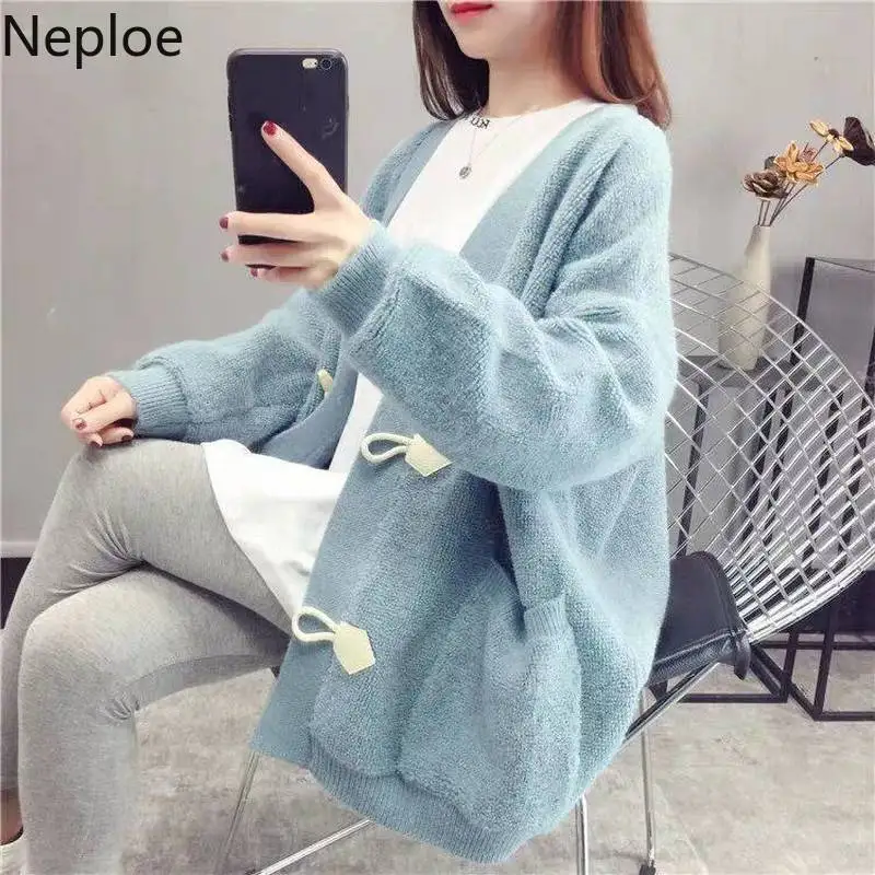 Neploe Korean Women Loose Cardigan Sweater 2019 Autumn Winter Knit Sweaters Jacket Warm Coats Femme Oversized Casual Outwear
Neploe Korean Women Loose Cardigan Sweater 2019 Autumn Winter Knit Sweaters Jacket Warm Coats Femme Oversized Casual Outwear