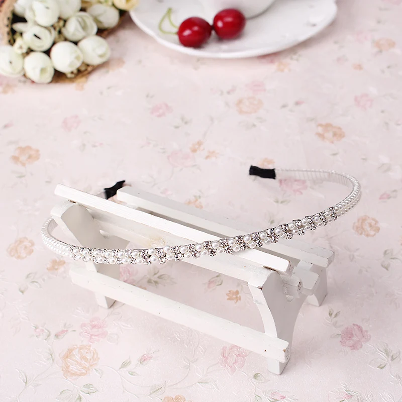 M MISM 1 PC Hair Ornaments Hairband Girls Headband Hair Hoop Pearl Rhinesthones Hair Band Women Hair Accessories
M MISM 1 PC Hair Ornaments Hairband Girls Headband Hair Hoop Pearl Rhinesthones Hair Band Women Hair Accessories