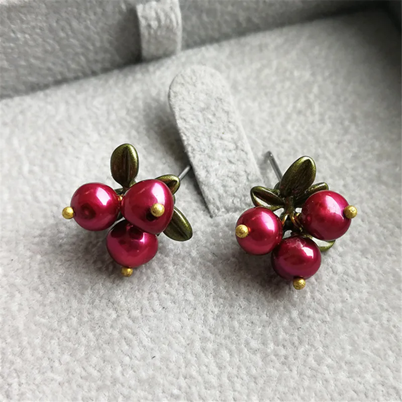 Pearl earring restoring ancient ways girl art van fashion earrings Pearl earrings Fresh girl beautiful earrings wholesa
Pearl earring restoring ancient ways girl art van fashion earrings Pearl earrings Fresh girl beautiful earrings wholesa