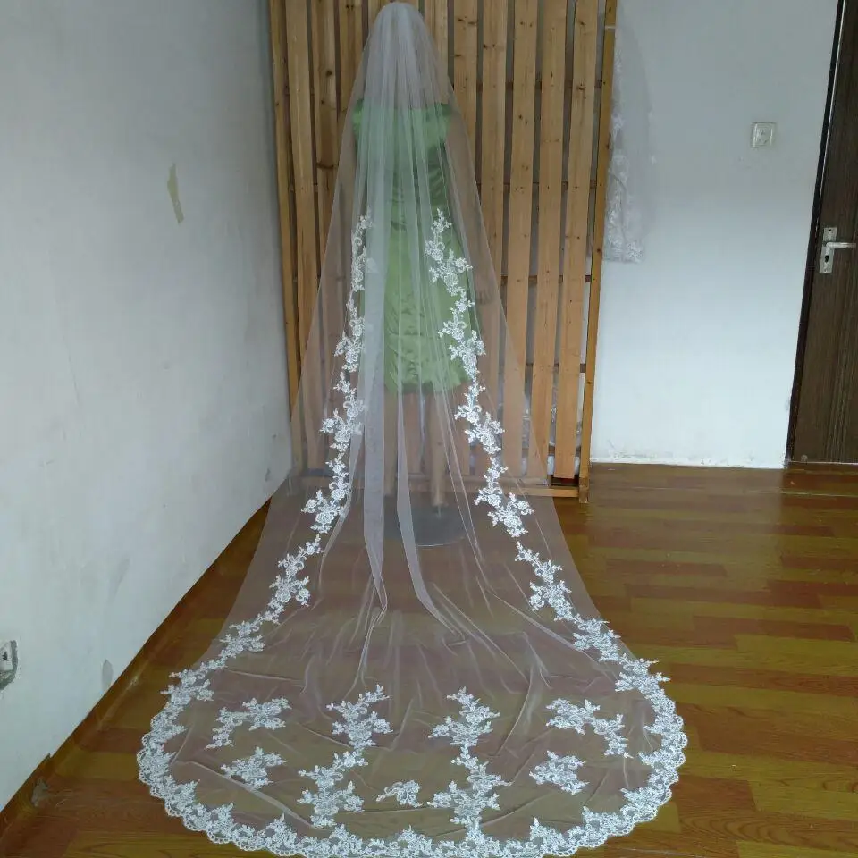 Veu De Noiva Handmade White Ivory 1T 3M Appliques Lace Edge Cathedral Wedding Veil With Comb Velos De Novia
Veu De Noiva Handmade White Ivory 1T 3M Appliques Lace Edge Cathedral Wedding Veil With Comb Velos De Novia