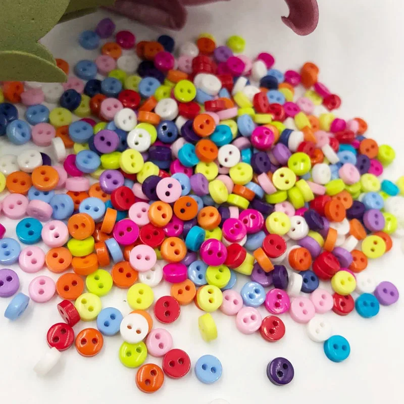 300pcs 6mm mini resin buttons kid's apparel sewing accessories mix colors two holes DIY scrapbooking PT38
300pcs 6mm mini resin buttons kid's apparel sewing accessories mix colors two holes DIY scrapbooking PT38