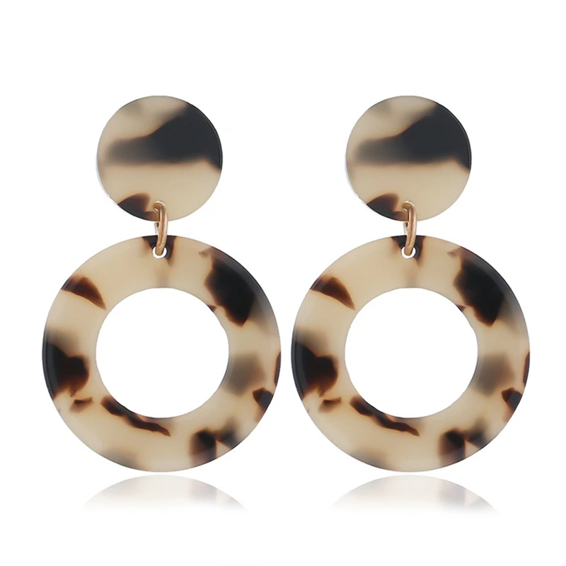 New Fashion Leopard Earrings Acetate Earrings Personality Atmosphere Exaggerated Edition Geometric Round Brown Acrylic Earrings
New Fashion Leopard Earrings Acetate Earrings Personality Atmosphere Exaggerated Edition Geometric Round Brown Acrylic Earrings