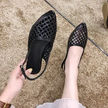 Women Pointed Toe Flat Sandals Hollow Out Slingback Ankle Buckle Strap Ladies Summer Shoes Elegant Female Breathable Fashion New
Women Pointed Toe Flat Sandals Hollow Out Slingback Ankle Buckle Strap Ladies Summer Shoes Elegant Female Breathable Fashion New