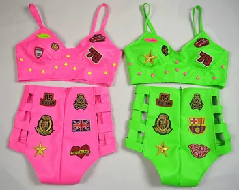 American Fashion Singer Rihanna Stage Clothing Sexy Women Fluorescence Costume Sets Bra + Hollow Out Shorts Stylish Clothing
American Fashion Singer Rihanna Stage Clothing Sexy Women Fluorescence Costume Sets Bra + Hollow Out Shorts Stylish Clothing