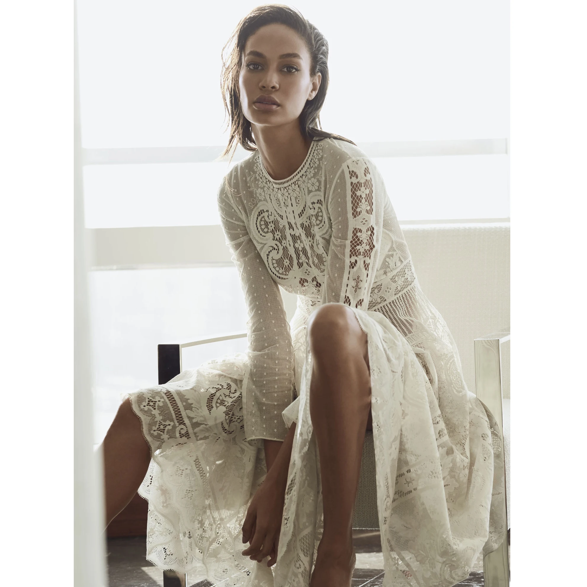 Women's long dress banquet dress Custom lace Elegant delicate dress Independent silk lining
Women's long dress banquet dress Custom lace Elegant delicate dress Independent silk lining