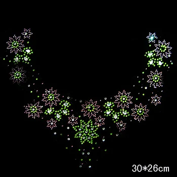 Clear Crystal flower Clear Crystal DIY strass hotfix Rhinestone applique Pattern motif Iron On Heat transfer Designs -shirts
Clear Crystal flower Clear Crystal DIY strass hotfix Rhinestone applique Pattern motif Iron On Heat transfer Designs -shirts