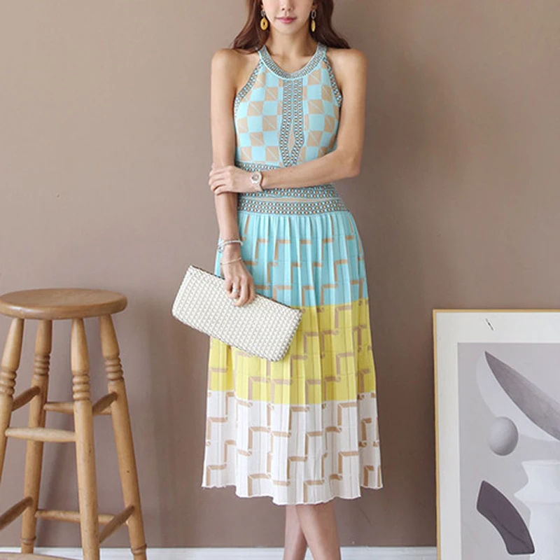 SHTONGHUA Runway 2019 Summer Knitted Dress Women Sleeveless Print Geometric Tank Vest Sweater Dress Vintage O Neck Vestidos
SHTONGHUA Runway 2019 Summer Knitted Dress Women Sleeveless Print Geometric Tank Vest Sweater Dress Vintage O Neck Vestidos