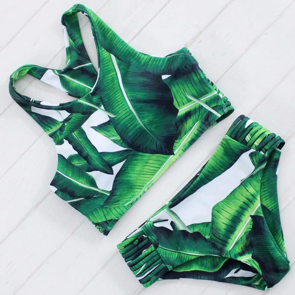Sexy Women Bikinis High Neck Bathing Suit Green Print Swimwear Brazilian Biquinis Strappy Hollow Bottom Bikini Set
Sexy Women Bikinis High Neck Bathing Suit Green Print Swimwear Brazilian Biquinis Strappy Hollow Bottom Bikini Set
