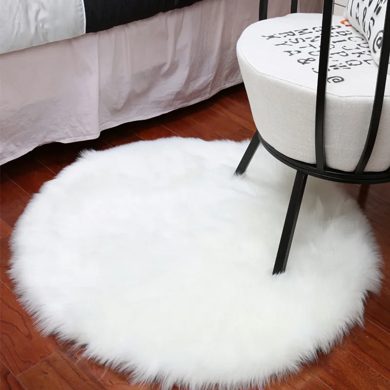 Hot Home Artificial Wool Carpet Door Mat Soft Artificial Sheepskin Rug Chair Cover Artificial Wool Warm Hairy Carpet Decoration
Hot Home Artificial Wool Carpet Door Mat Soft Artificial Sheepskin Rug Chair Cover Artificial Wool Warm Hairy Carpet Decoration