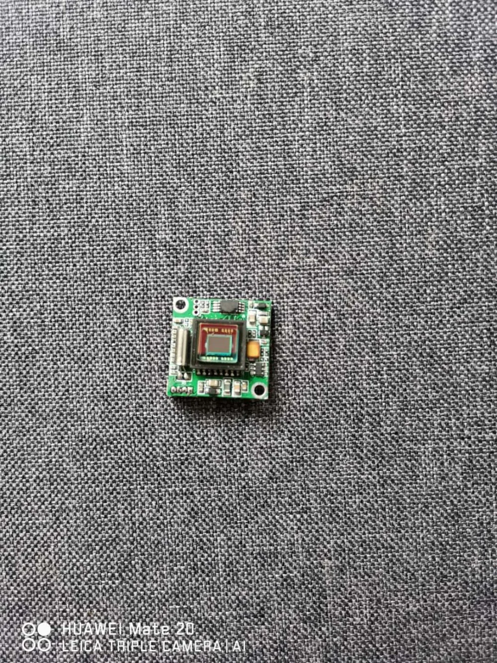B&W SONY CCD 700TVL Hi-res Mini Square mini Camera module No Shell, lens and line, 100 pieces / lot
B&W SONY CCD 700TVL Hi-res Mini Square mini Camera module No Shell, lens and line, 100 pieces / lot