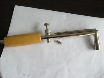 free shipping gh389 large size, burn pipe with wooden handle, jewelry welding torch, gas gold soldering melting cutting torch
free shipping gh389 large size, burn pipe with wooden handle, jewelry welding torch, gas gold soldering melting cutting torch