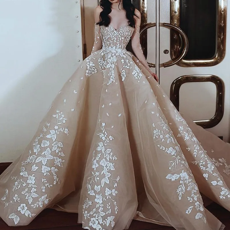 Gorgeous Luxury Abiye Champagne Prom Gowns Saudi Arabia Long Formal Party Dresses 2018 Full Sleeves Ball Gowns Lace Ball Gowns
Gorgeous Luxury Abiye Champagne Prom Gowns Saudi Arabia Long Formal Party Dresses 2018 Full Sleeves Ball Gowns Lace Ball Gowns