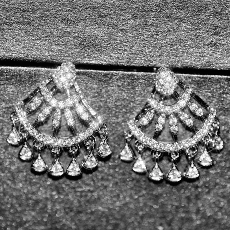 NA Promotion Crystal Zircon Hollow Shell Shape Tassel Stud Earring Flower Water Drop 925 Silver Ear Pin Women Wedding Bridal
NA Promotion Crystal Zircon Hollow Shell Shape Tassel Stud Earring Flower Water Drop 925 Silver Ear Pin Women Wedding Bridal