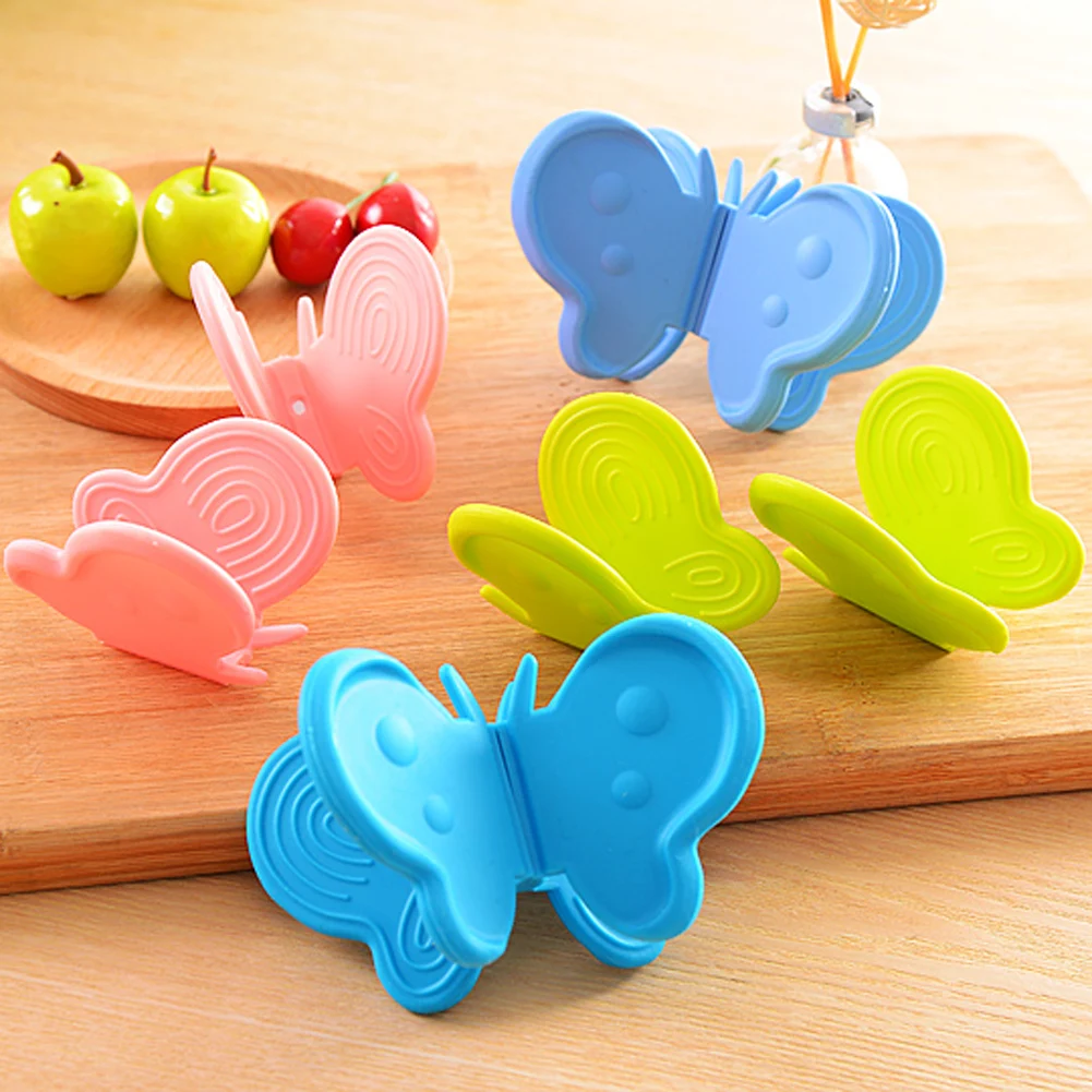 Random Color Butterfly Insulation Creative Kitchen Microwave Oven Take The Disc Folder Protect Hands From Getting Burned
Random Color Butterfly Insulation Creative Kitchen Microwave Oven Take The Disc Folder Protect Hands From Getting Burned