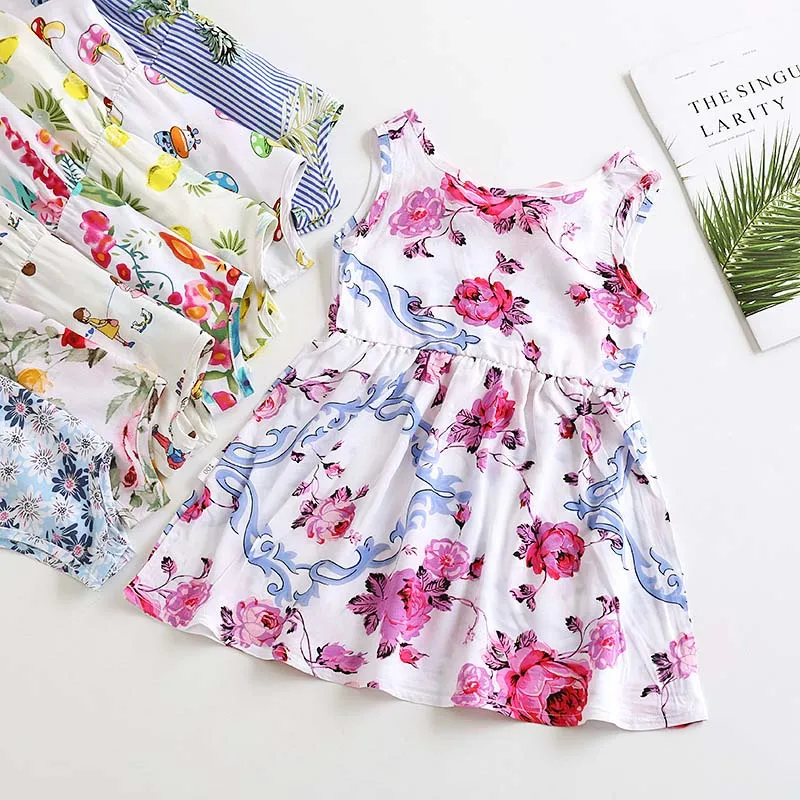 Summer new cotton girl middle child dress Ribbon tethered backless child dress Artificial cotton baby girl clothes
Summer new cotton girl middle child dress Ribbon tethered backless child dress Artificial cotton baby girl clothes
