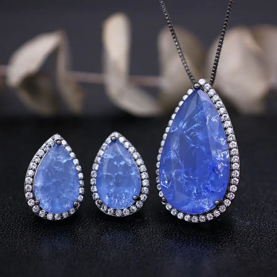 Water Drop Fusion Stone Pendant Necklace Stud Earrings Sets For Women Large Crystal Cubic Zirconia Stone Fashion Jewelry Set
Water Drop Fusion Stone Pendant Necklace Stud Earrings Sets For Women Large Crystal Cubic Zirconia Stone Fashion Jewelry Set