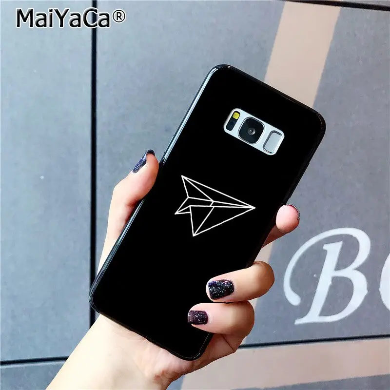 Travel the world paper plane aircraft