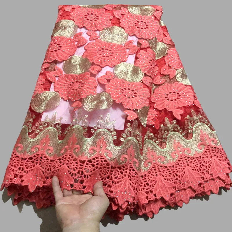 Latest African Lace Fabric 2019 High Quality Lace Fabrics with Beads Embroidery Net Lace French Tulle Lace Fabric g04
Latest African Lace Fabric 2019 High Quality Lace Fabrics with Beads Embroidery Net Lace French Tulle Lace Fabric g04